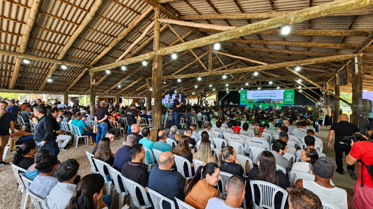 Audiência pública do Projeto Natureza em Barra do Ribeiro em janeiro de 2026 reuniu mais de 1.100 pessoas — meses depois, o MPF ajuizou ação questionando o licenciamento por falta de consulta a indígenas e quilombolas