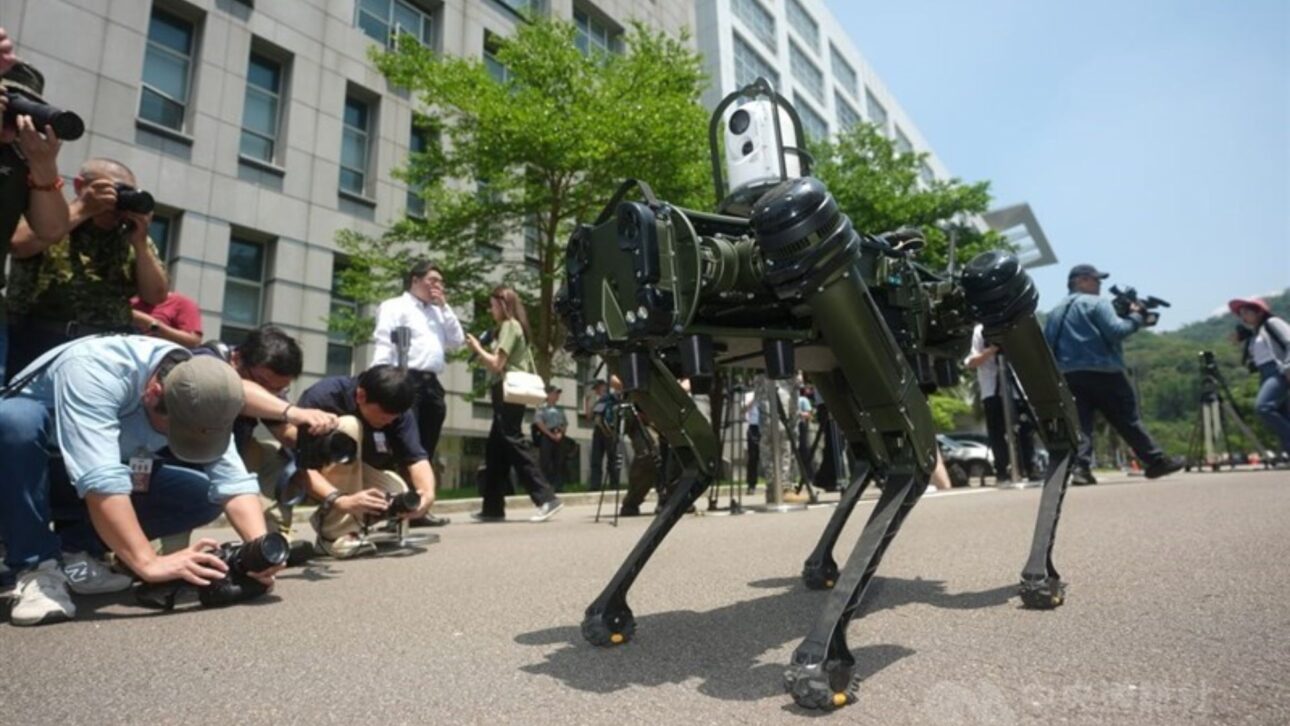 A robotic dog equipped with an electro-optical recognition system, designed for intelligence, surveillance, and reconnaissance missions, is displayed during an event in Taipei on Tuesday. Photo by CNA, June 2, 2026.