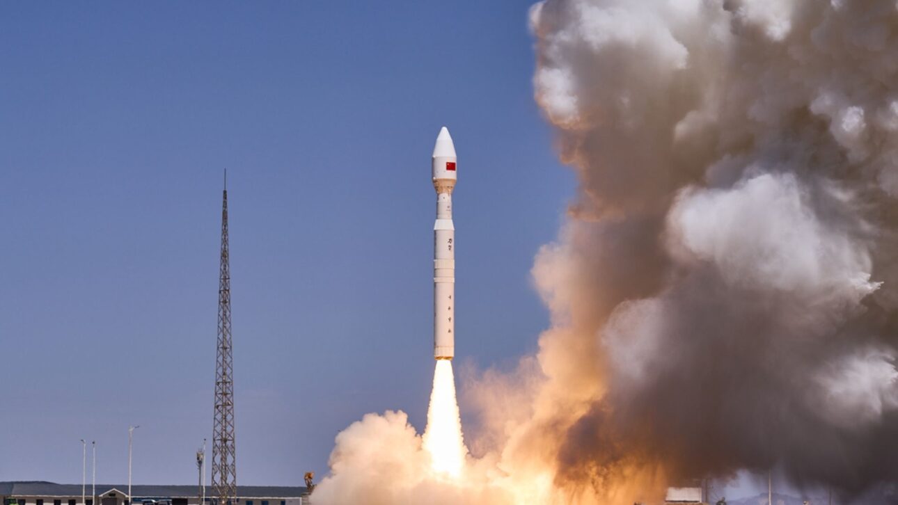 O foguete lançador Kinetica-1 Y14 da CAS Space decolou às 11h44 da Zona Piloto de Inovação Espacial de Dongfeng, no noroeste da China, em 15 de junho de 2026. Foto: Cortesia da CAS Space.