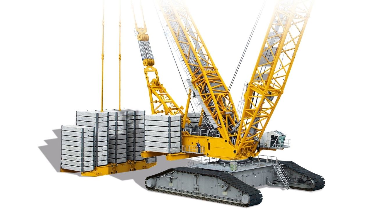Guindaste gigante LR 13000 acelera içamentos em plataformas de petróleo, refinarias e usinas com logística especial.