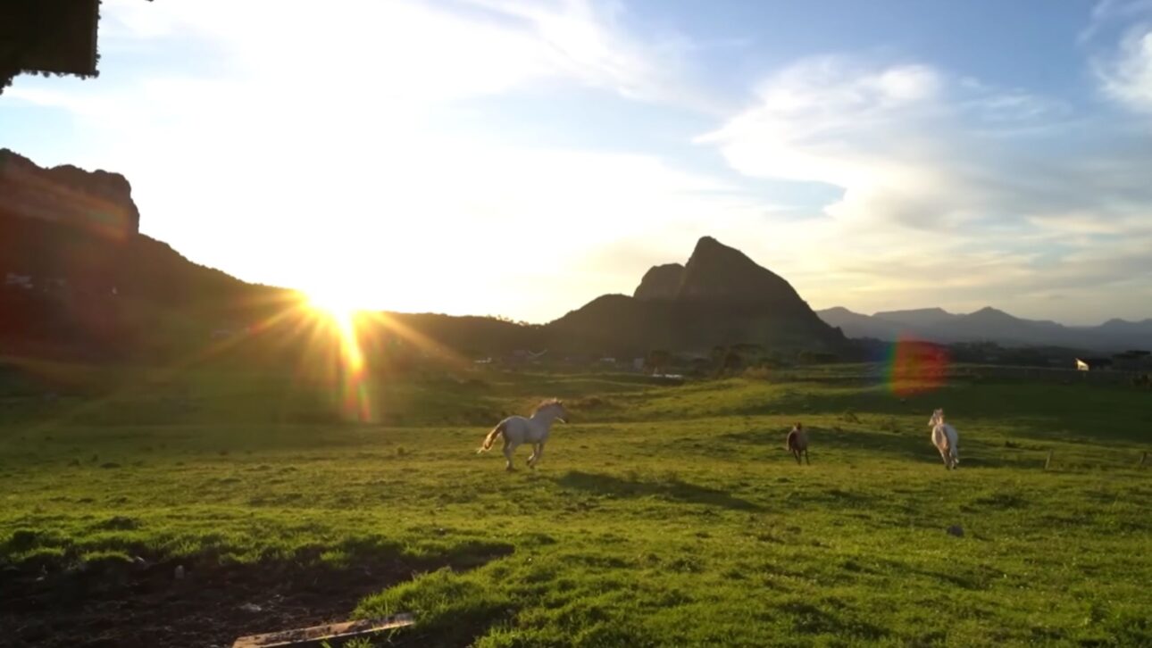 Em Santa Bárbara, em Alfredo Wagner, Seu Alvarino comprou 15 hectares por R$ 45 mil; hoje os filhos têm oito chalés aos pés do Morro da Tartaruga.