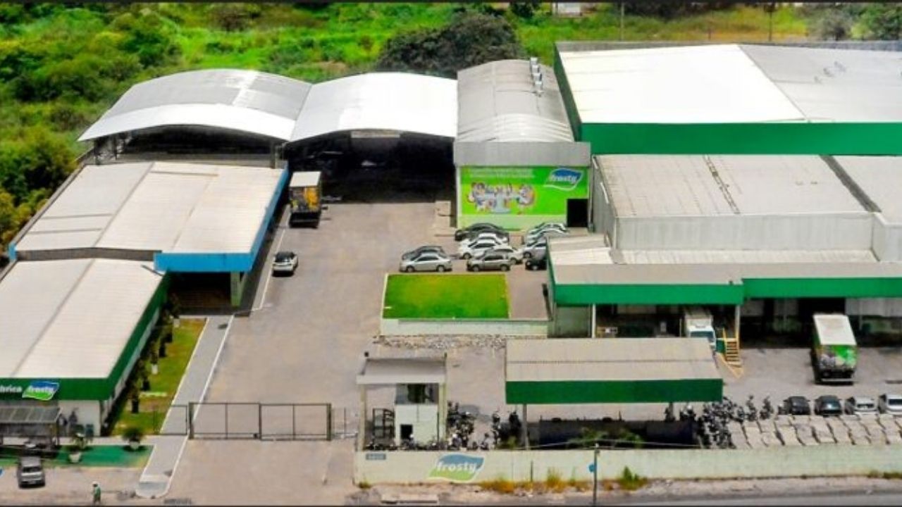 A fábrica da Frosty leva sorvete do Nordeste a 145 lojas e se aproxima de R$ 300 milhões com expansão regional.