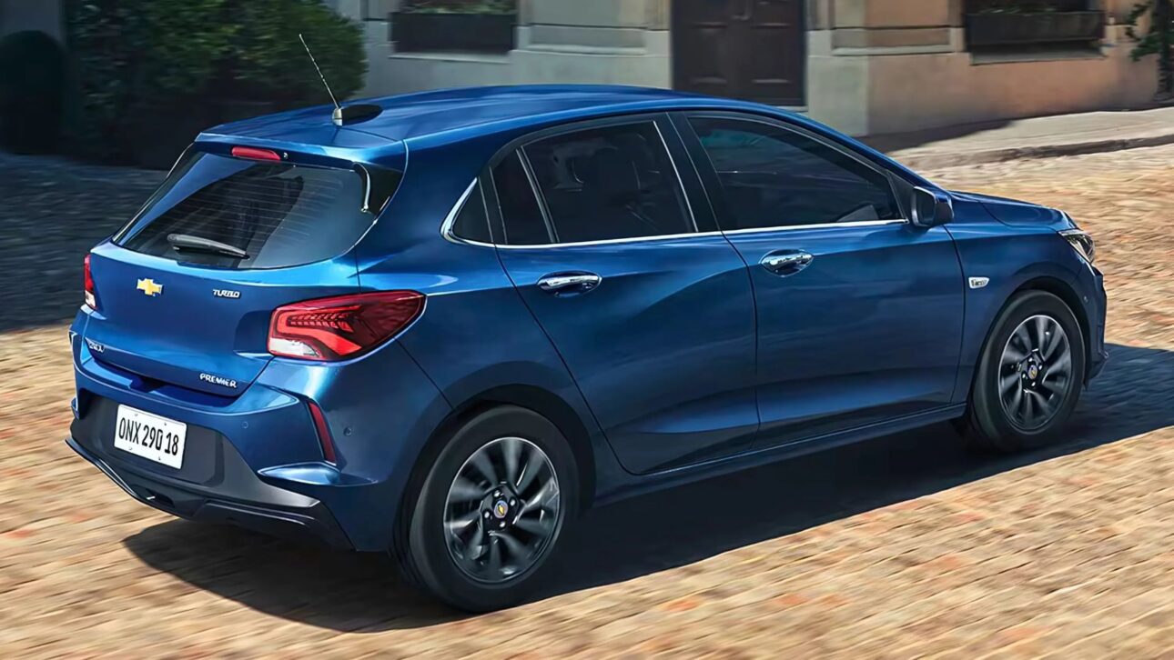 Chevrolet Onix 1.0 Turbo lidera eficiência entre carros flex no Inmetro 2026 e combina economia, desempenho e preço abaixo de R$ 100 mil.