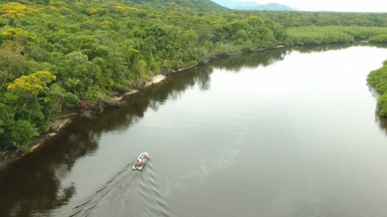 Project of the Varadouro Channel in Lagamar foresees dredging and nautical tourism, but faces Ibama's analysis and environmental criticisms.