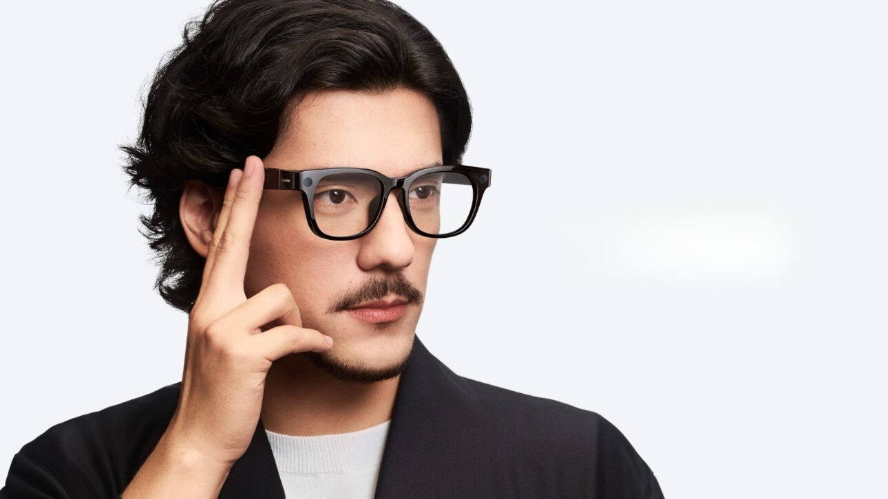 Xiaomi AI Glasses aparece no Brasil com câmera 4K, chip Snapdragon AR1 e IA, mas segue sem previsão oficial de venda nacional.