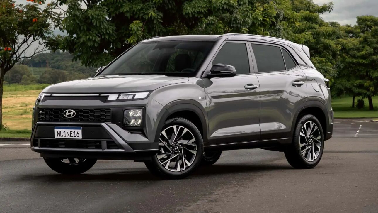 Hyundai Creta 1.6 TGDI turbo flex: a linha 2027 passou a entregar 176 cv, enquanto a configuração anterior a gasolina tinha 193 cv.