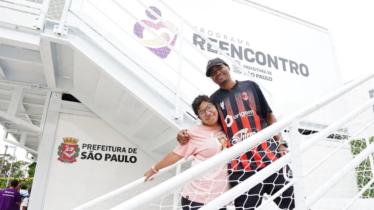Prefeitura de SP paga Auxílio Reencontro de R$ 600 a R$ 1.200 para moradia e acolhimento de pessoas em situação de rua.