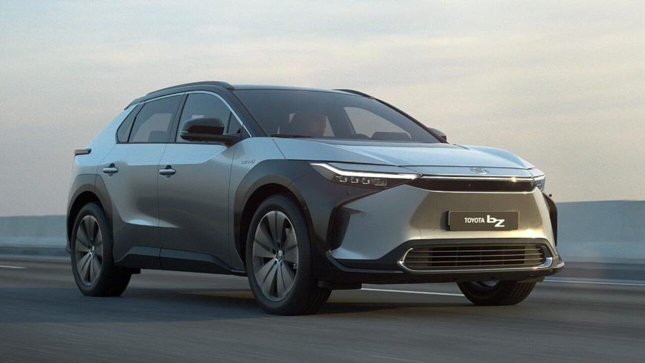 Toyota bZ4X reforça plano de carros elétricos da Toyota para ampliar oferta global de veículos a bateria até 2026. (Imagem: Toyota Global Newsroom)