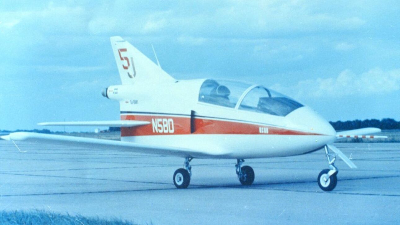 Conheça o Bede BD-5J Microjet, menor jato tripulado do mundo pelo Guinness, com 3,7 metros, 162 kg e velocidade de 483 km/h.