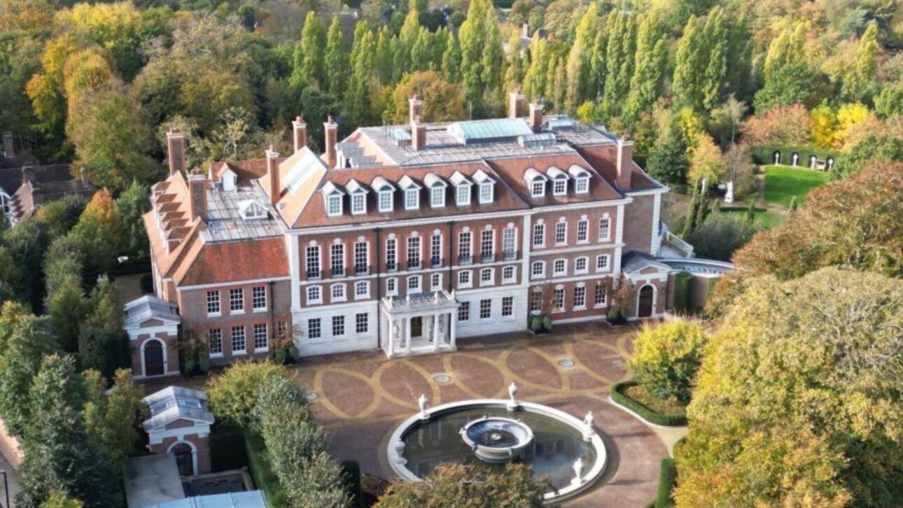 Mansão Witanhurst, em Londres, tem 8,3 mil m², vila subterrânea, 65 cômodos e ligação atribuída ao russo Andrey Guryev.