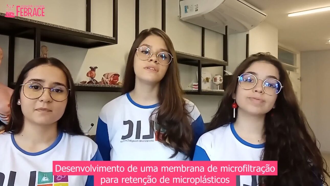 Students from Paraíba create a membrane with clay and sweet potato starch to retain microplastics in water.