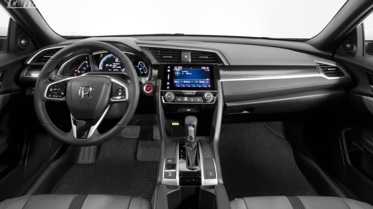 Honda Civic EX 2020 reúne motor 2.0 flex, câmbio CVT, porta-malas amplo e preço competitivo entre sedãs médios usados.