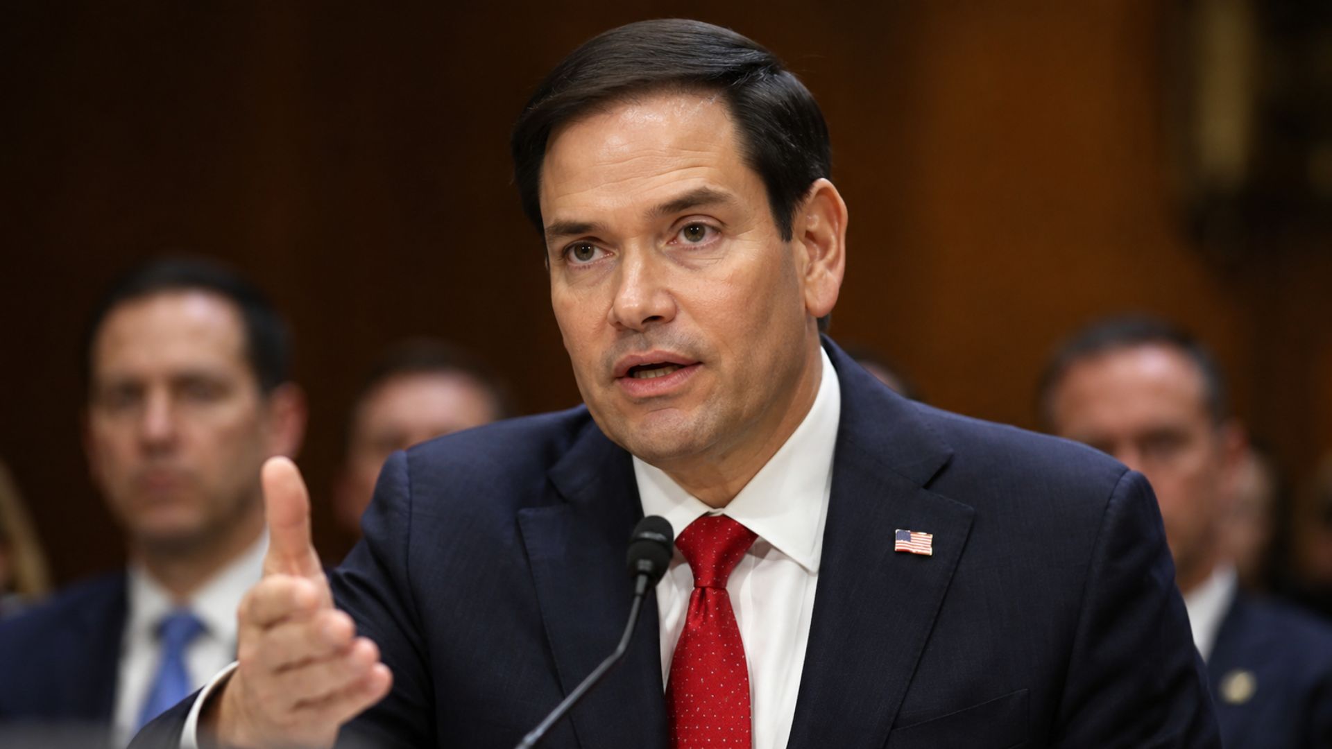 Marco Rubio classificou o Brasil como um país fora dos amigos dos EUA no continente, ao lado de Cuba, Nicarágua e Venezuela, em depoimento ao Senado americano.