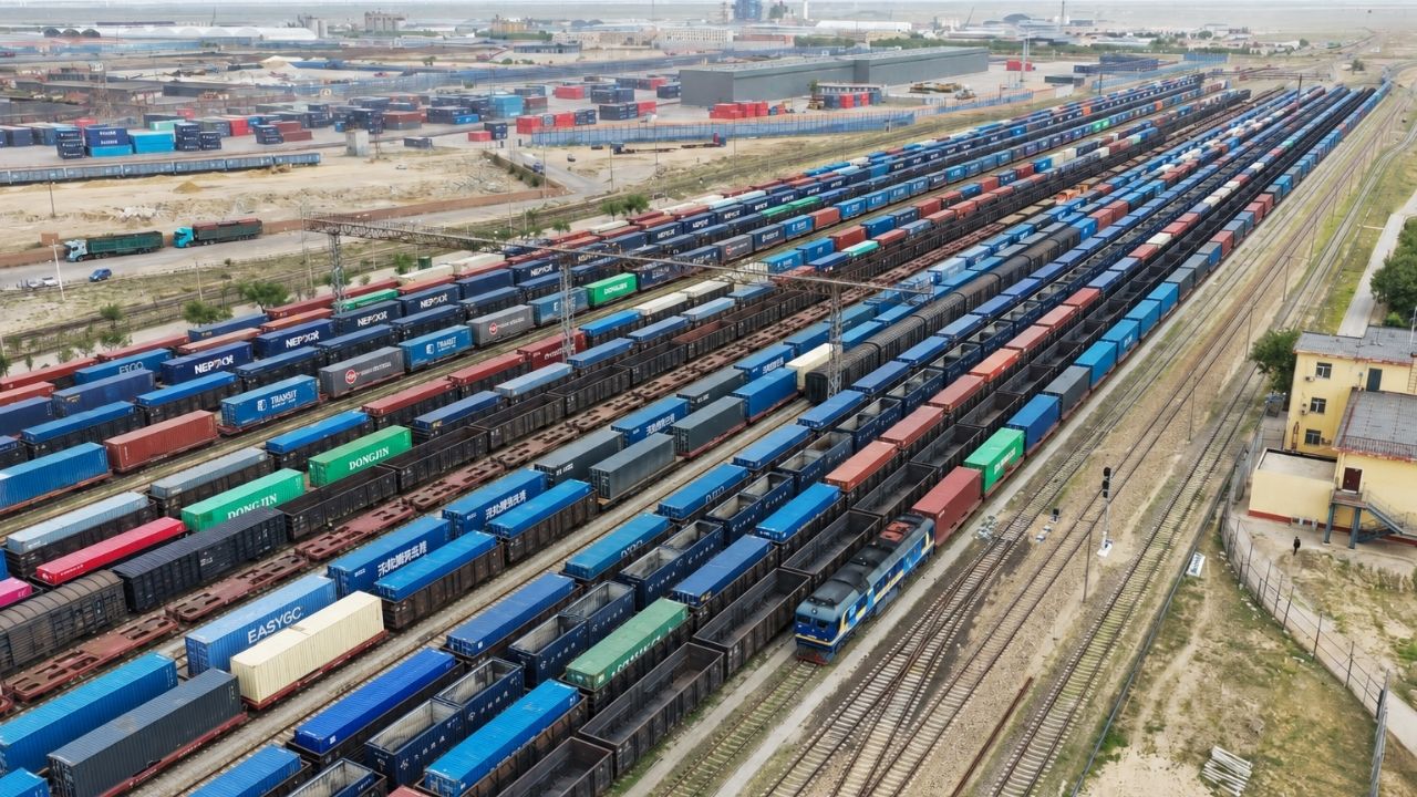 Na Mongólia Interior, porto ferroviário chinês já recebeu mais de 25.000 trens China-Europa, conecta 75 rotas a mais de 10 países e mostra como o corredor central virou alternativa (5)