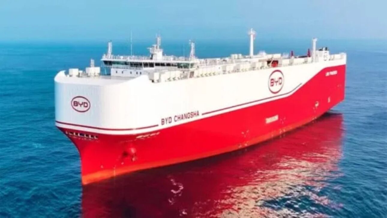 Navio gigante da BYD vem para Itajaí com mais de 7 mil veículos (Foto: BYD, Divulgação)