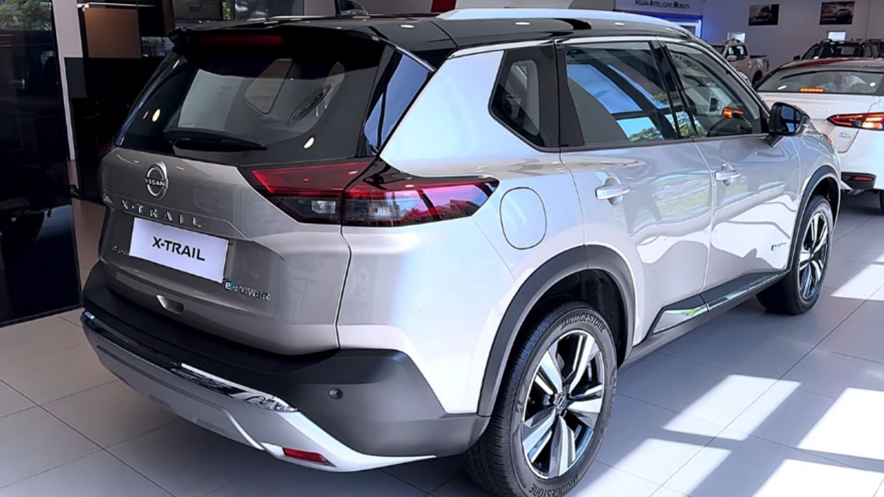 Nissan X-Trail e-Power debuts in the Philippines as a hybrid SUV with a 1.5 turbo engine and 204 hp.