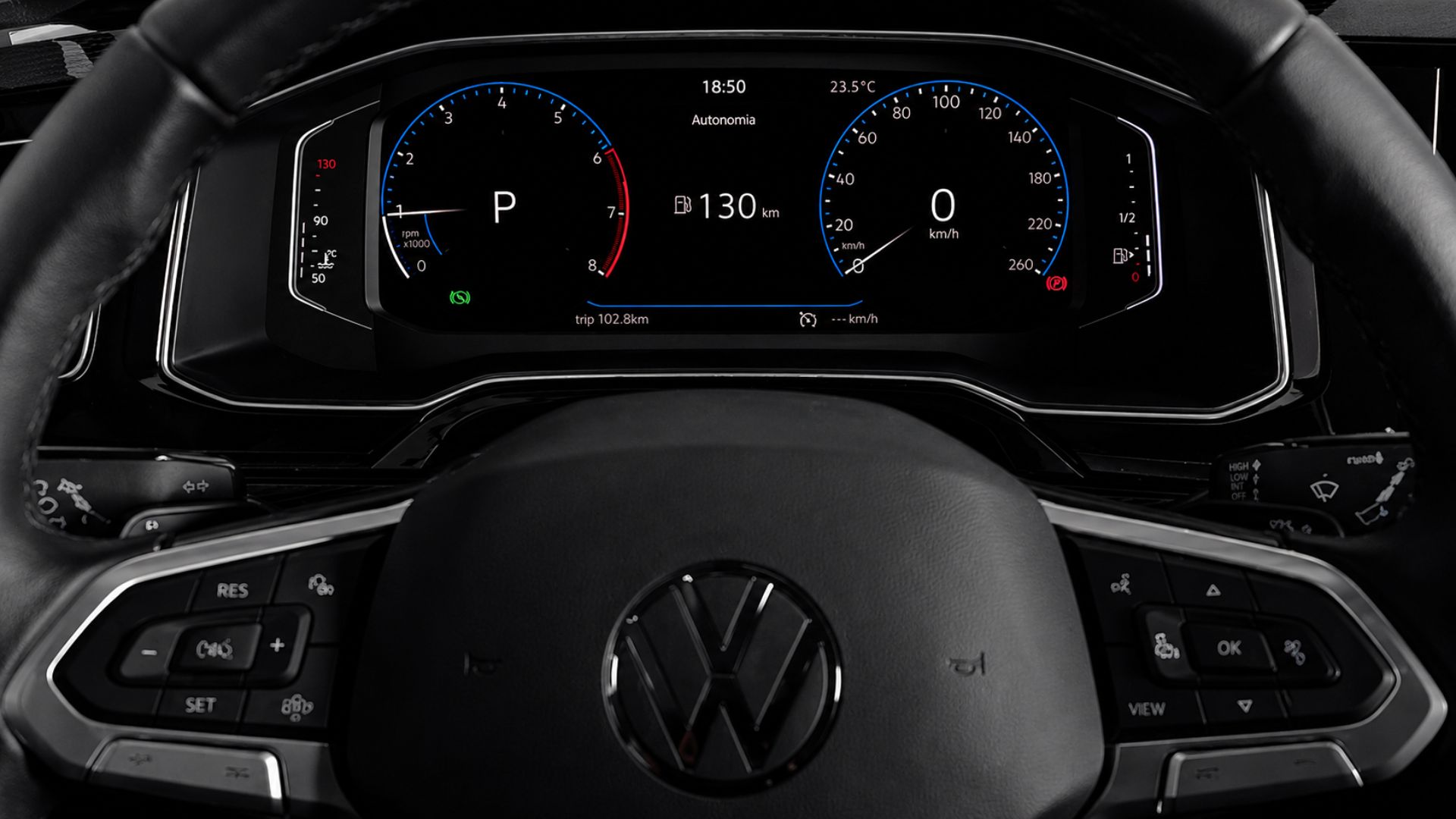 O carro de entrada com motor 1.0 e câmbio manual deve ficar raro no Brasil até 2030, pressionado por normas, custos e o avanço dos híbridos e da eletrificação.