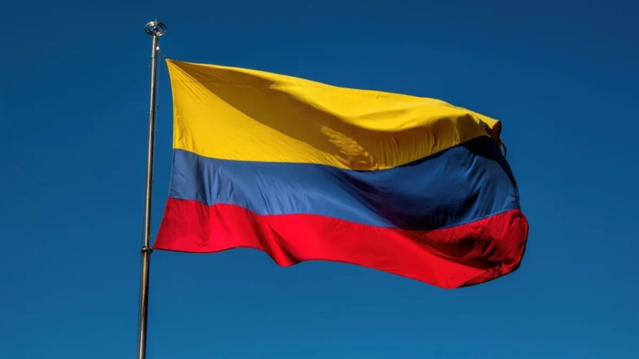 Bandeira da Colômbia • imagem: Simon McGill