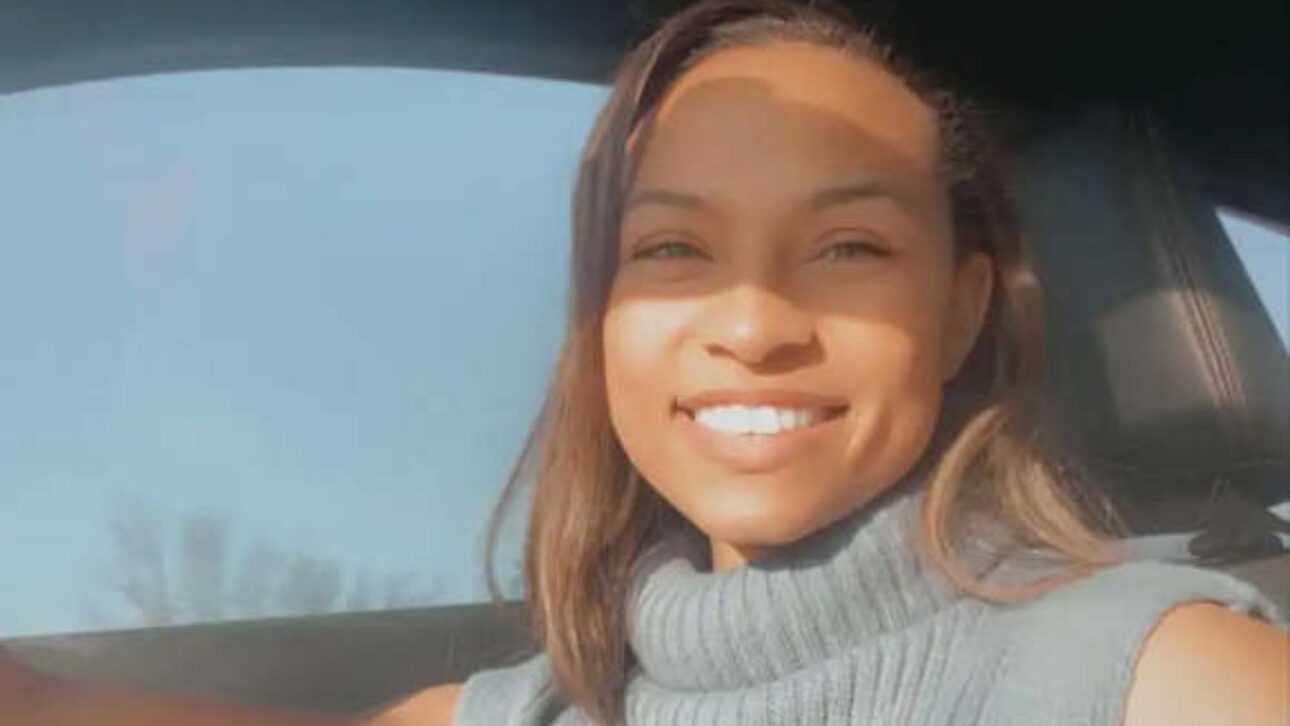 For four years, American Chastity Patterson sent messages to her deceased father and discovered that, on the other side, a grieving father for his daughter read everything.