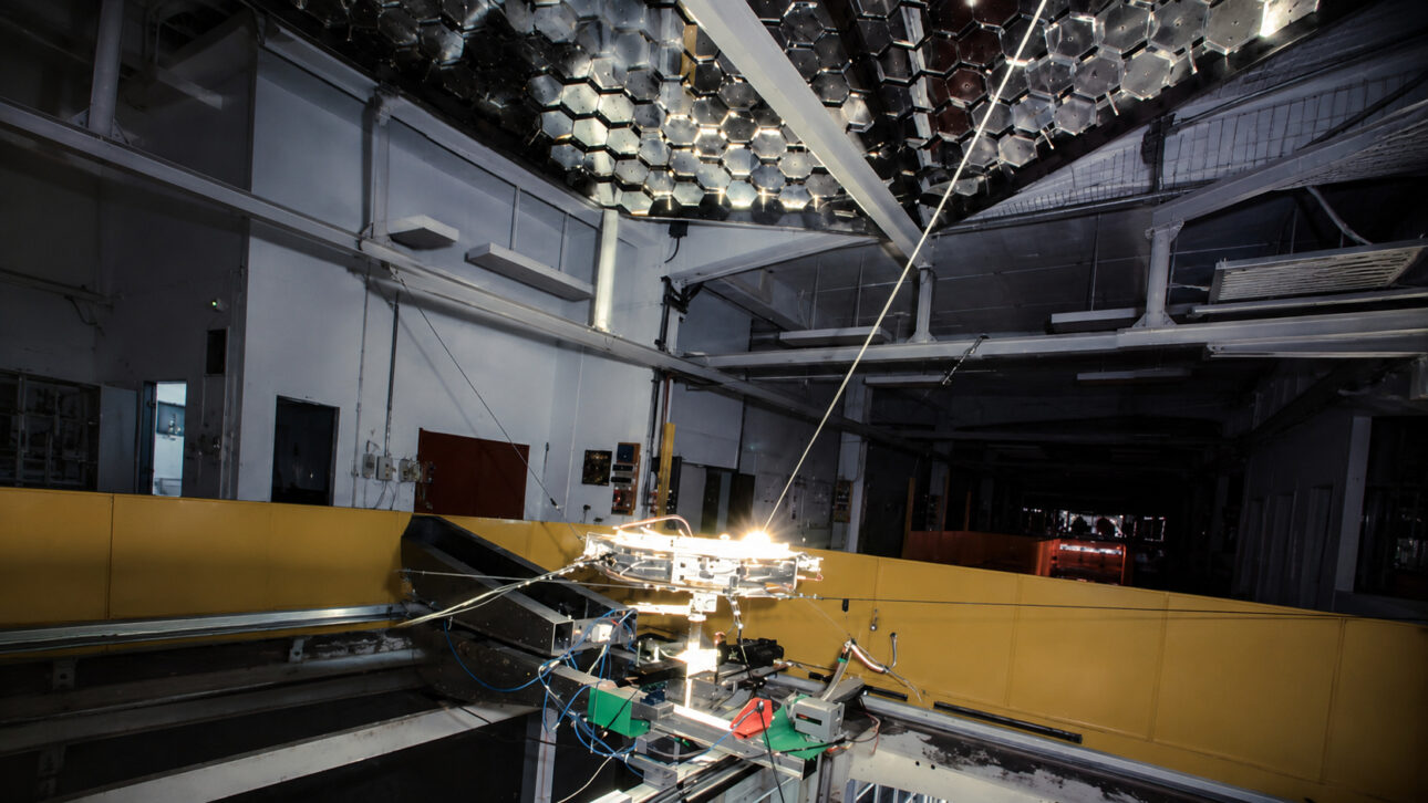 Produzir mais de 3.000 °C apenas com a energia do Sol permite que cientistas observem como diferentes materiais reagem em situações extremas.