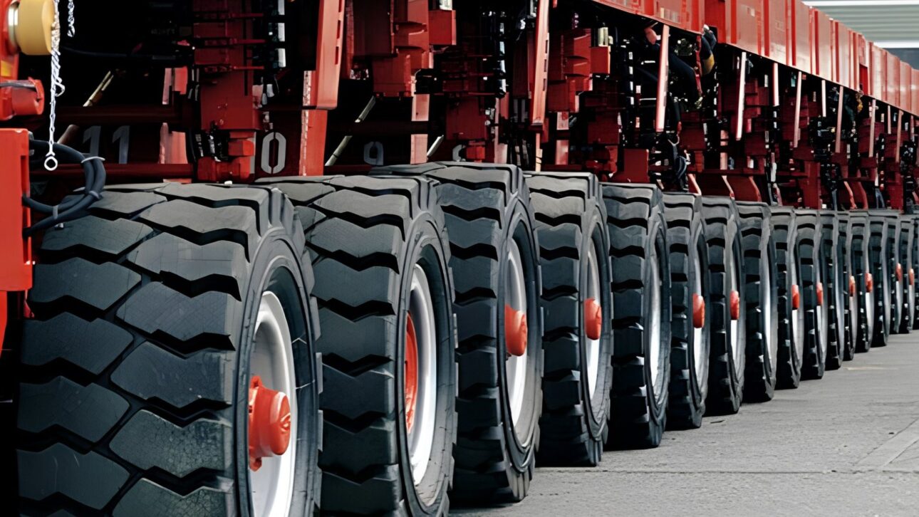 Self-Propelled Modular Transporter