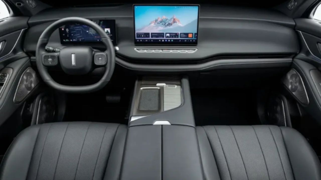 SUV chinês de R$ 432 mil chega ao Brasil e desafia modelos tradicionais GWM Wey 07 Dark Edition tem 512 cv, mais de 5 metros, faz 0 a 100 em 4,9 segundos e tenta deixar SW4 para trás (5)