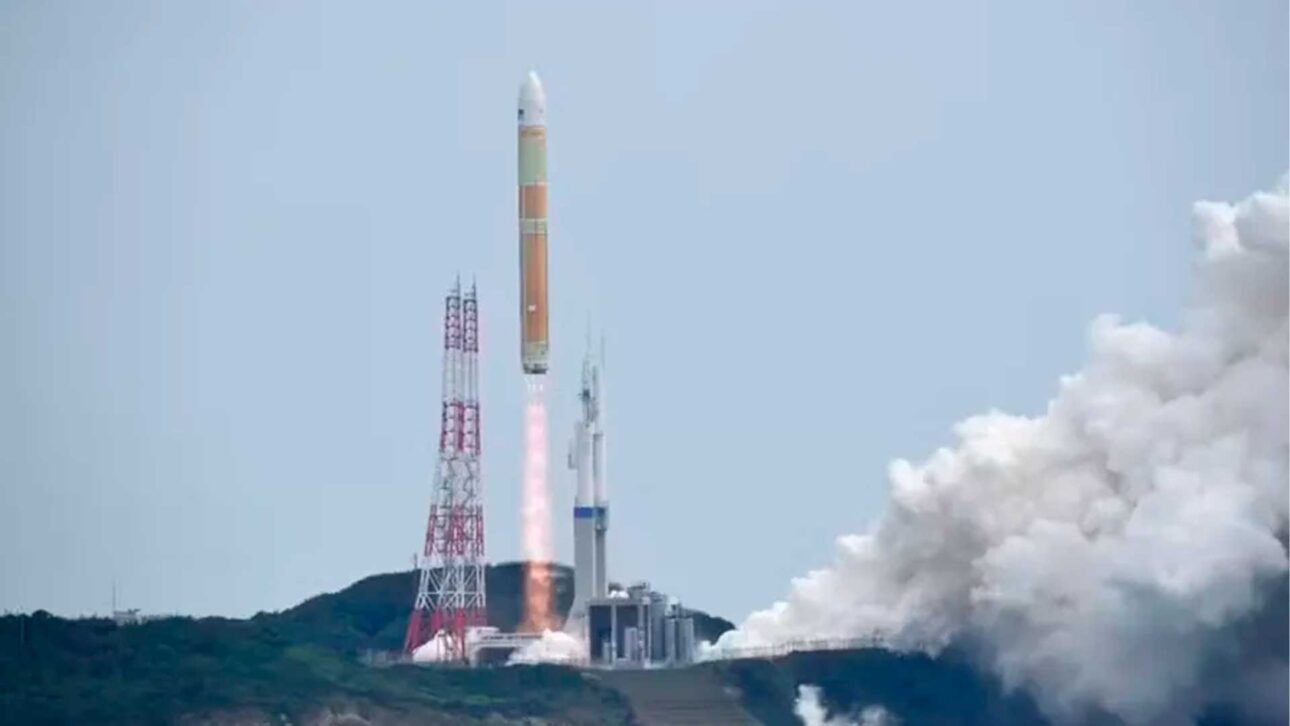 Seis satélites probarán observación de la Tierra y combate a la basura espacial