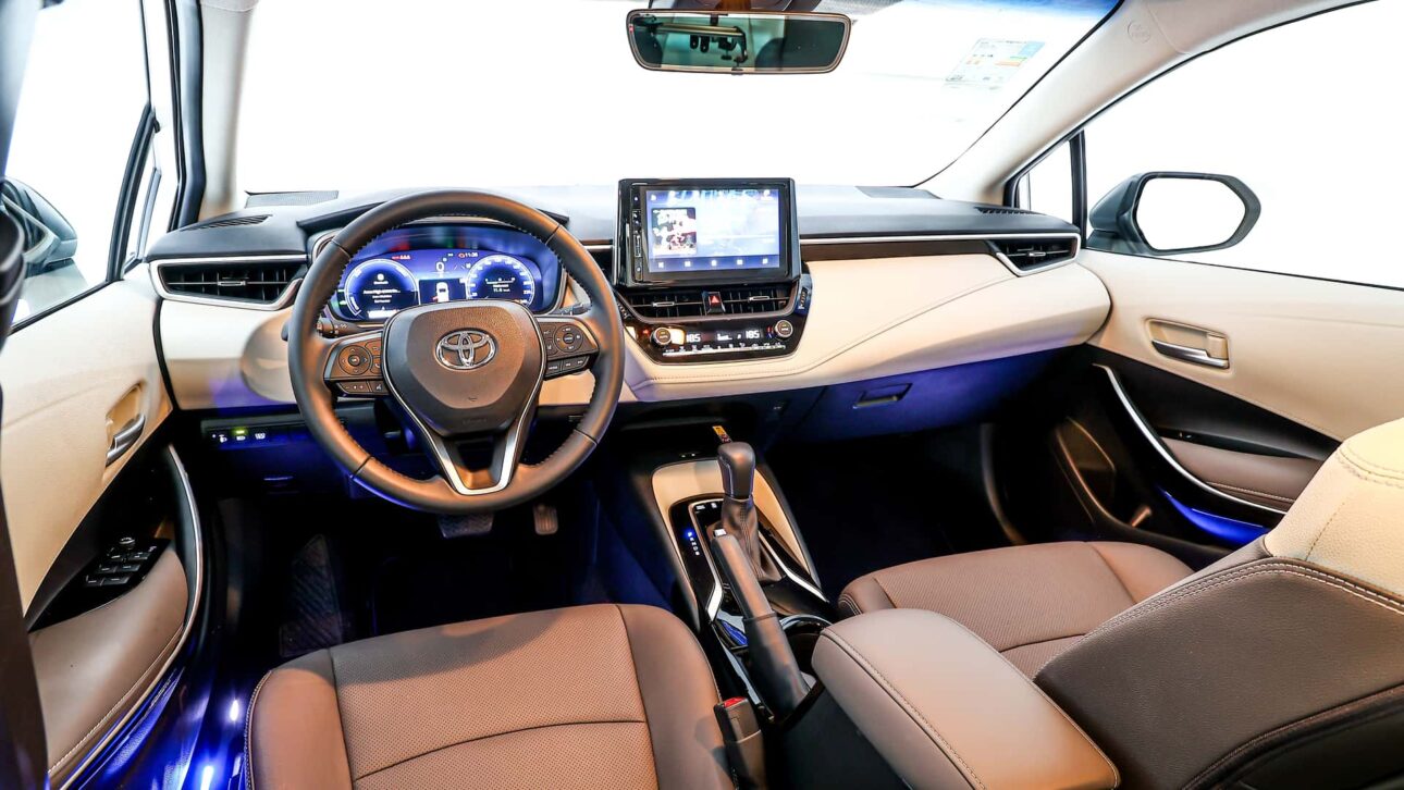 El Toyota Corolla Hybrid usado que cuesta R$ 134 mil en Brasil aparece por US$ 19,4 mil en EE.UU.