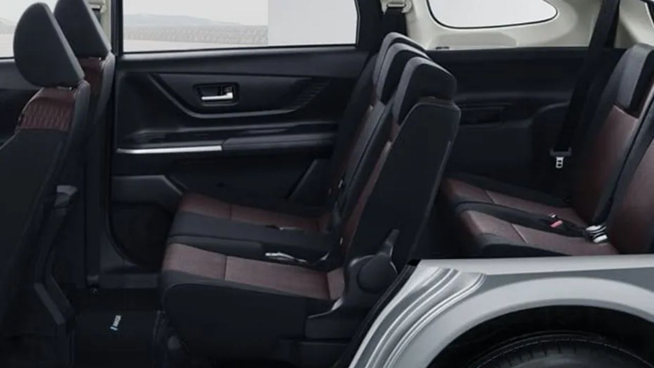 Toyota Avanza na Indonésia tem 7 lugares e preço convertido menor que Chevrolet Spin, reacendendo comparação com carros familiares.