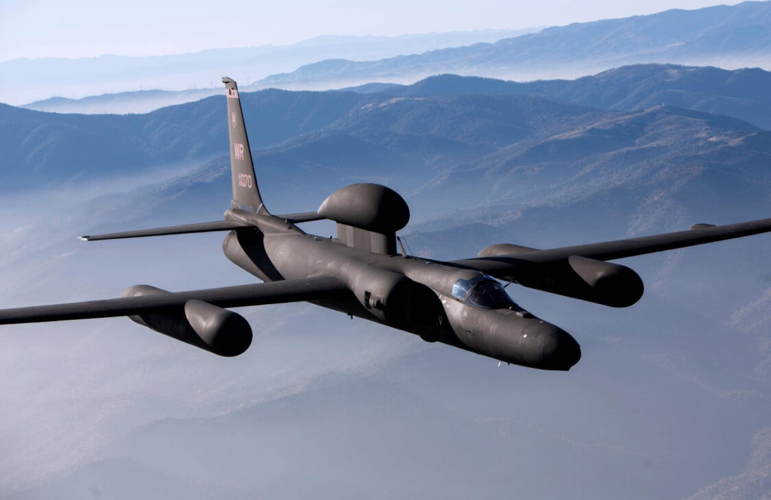 U-2 Dragon Lady cruza os céus acima de 21 km de altitude desde a Guerra Fria