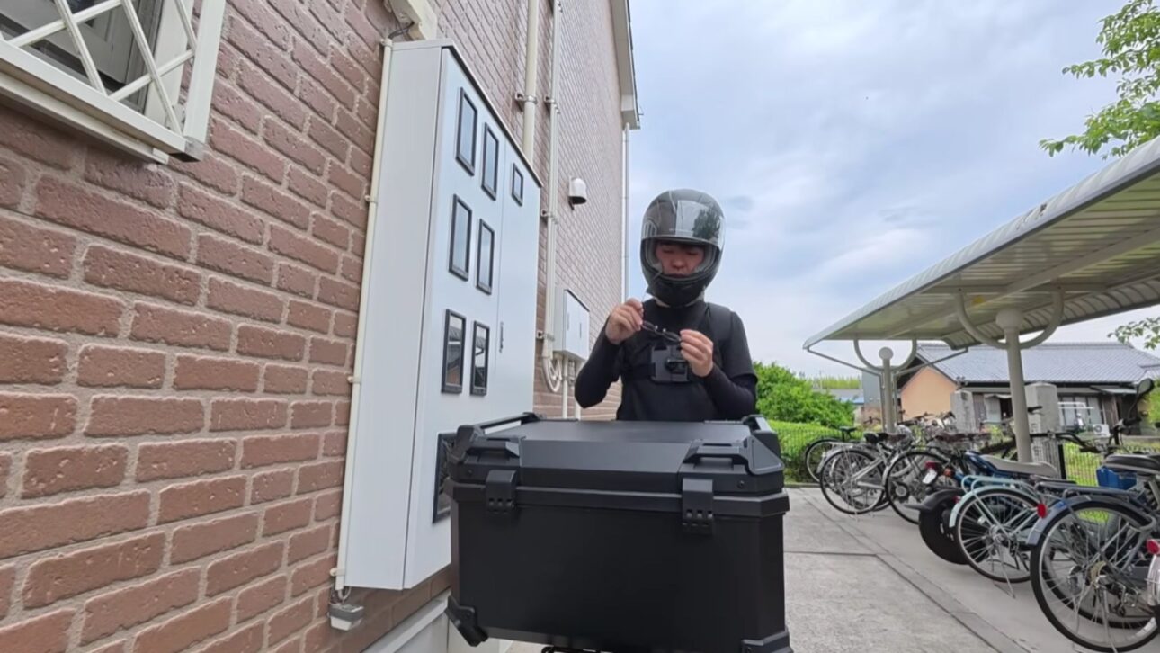 A Brazilian tested Uber Eats in the interior of Japan for 3 hours and earned 2,437 yen. Find out how much a delivery person earns and if it's worth working in Japan like this.