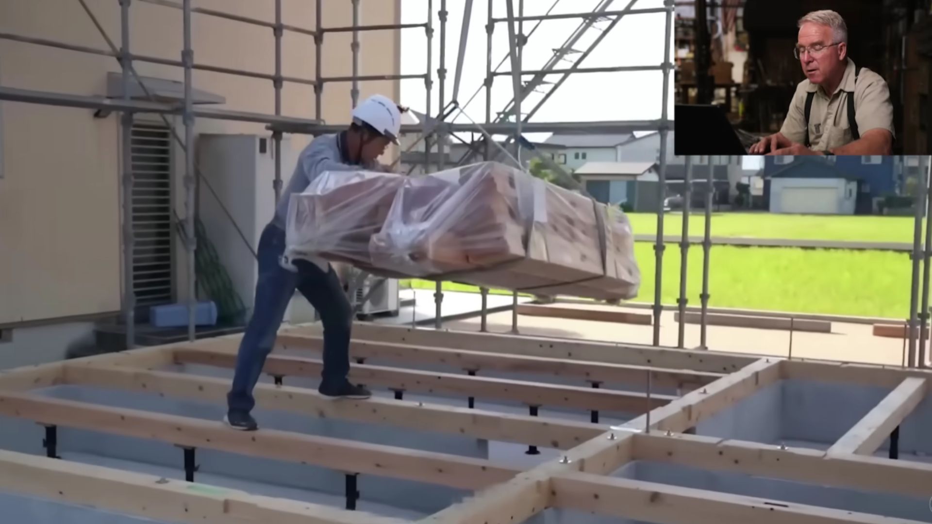 Showyan, carpinteiro japonês, construiu uma casa com encaixe de madeira à mão em 5 meses. A marcenaria japonesa que deixou um empreiteiro sem palavras.
