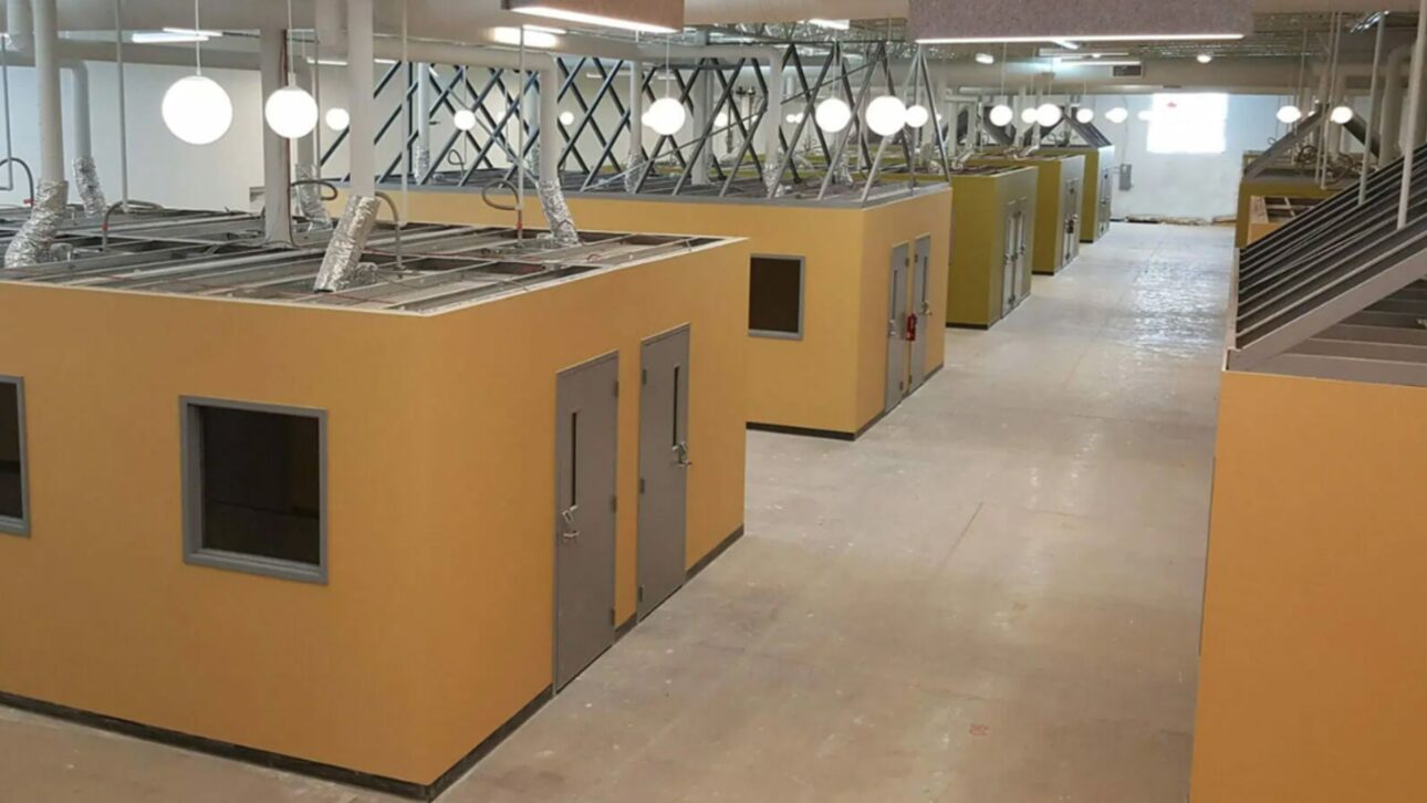 In a warehouse in the United States, 100 microhouses took 851 people out of homelessness and led 343 to permanent housing at Avivo Village, in Minneapolis.
