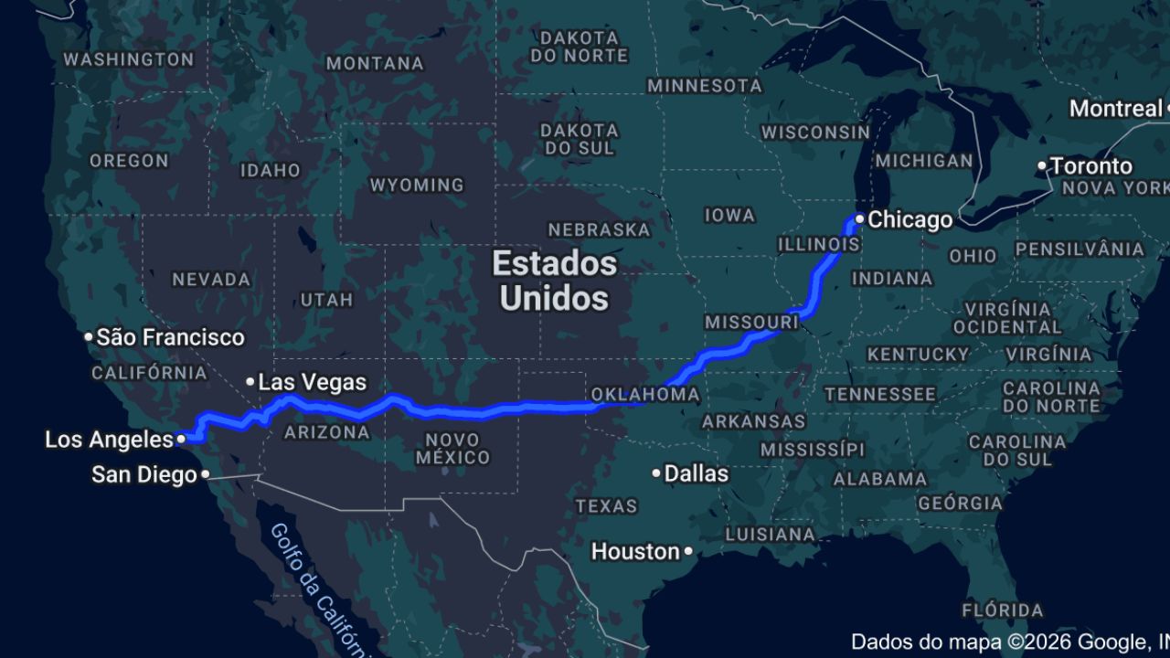 Descubra a Route 66, a lendária estrada que percorre quase 4 mil quilômetros, cruza oito estados e mantém vivo um importante legado cultural.