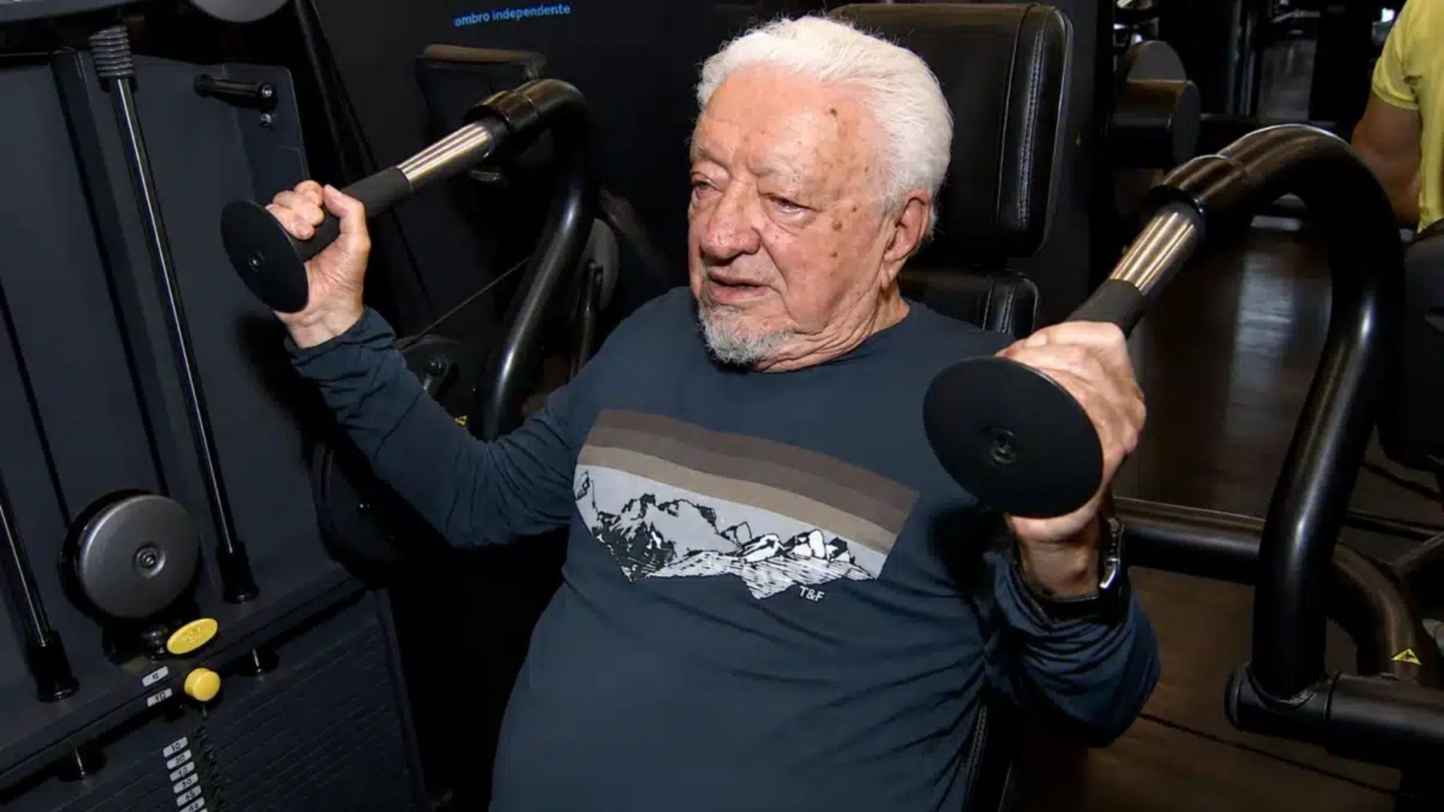 Frederico Pires Behmer, conhecido como Fred, comemorou seus 100 anos de vida dentro da academia