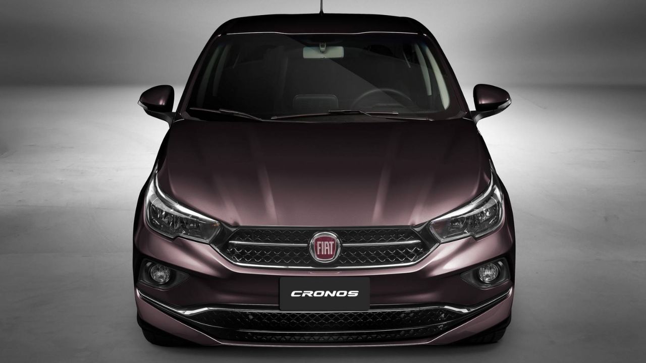 Fiat Cronos Precision automático pode ser encontrado por cerca de R$ 61 mil e oferece amplo porta-malas, motor 1.8 e boa lista de equipamentos.