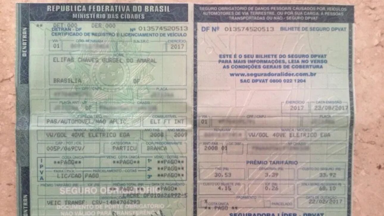 Dois inventores brasileiros transformaram um Gol em carro elétrico caseiro: arrancaram o motor, instalaram 40 baterias de lítio e fizeram o veículo rodar 150 km por R$ 0,07 por quilômetro
