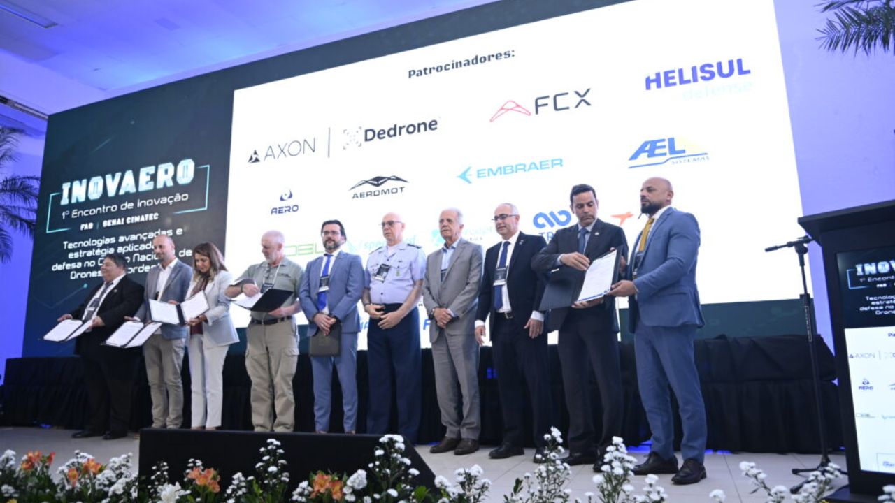 Drones produzidos no Brasil ganham relevância em projetos de defesa, pesquisa e inovação, fortalecendo a autonomia tecnológica nacional.