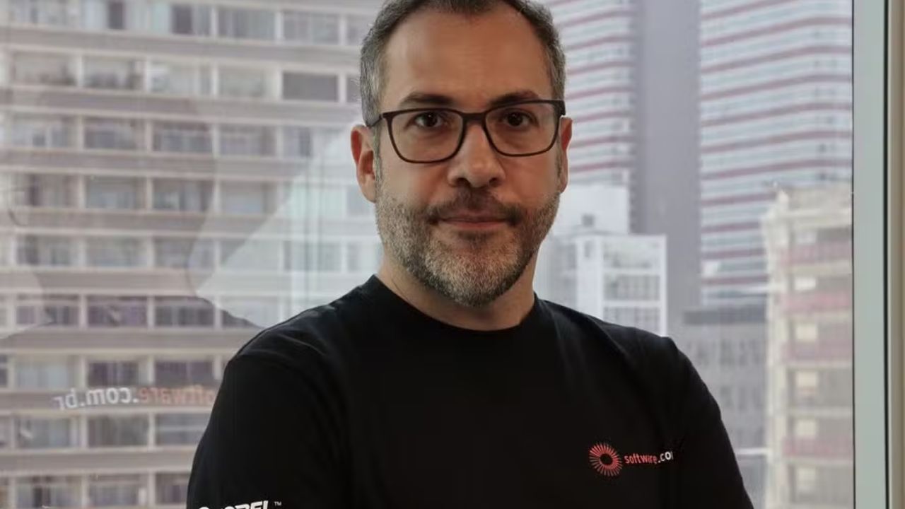 Software.com.br amplia atuação em inteligência artificial após acordo estratégico com a criadora do ChatGPT e mira forte crescimento em 2026.