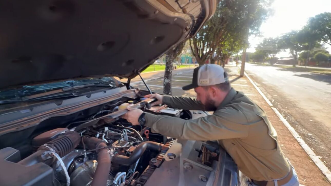 GWM Poer preta em fazenda no Mato Grosso do Sul durante teste de consumo e desempenho após substituir uma RAM V8.