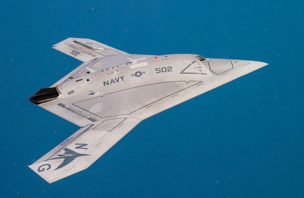 Chinese warship seen from above in the ocean