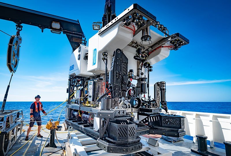 Submarine mining equipment being operated