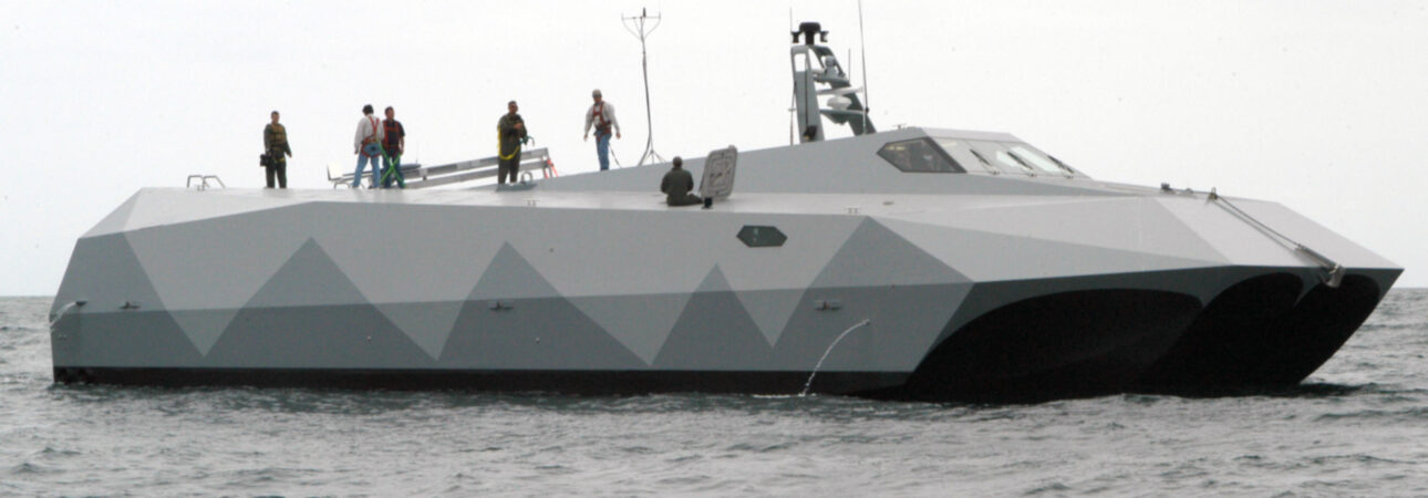 m80 stiletto stealth ship