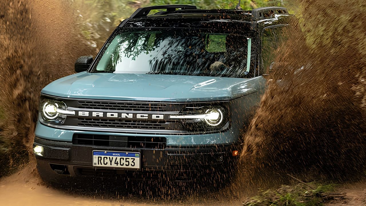 Ford Bronco Sport pode ser encontrado por cerca de R$ 148 mil e reúne motor de 240 cv, tração 4x4 e ampla lista de equipamentos.