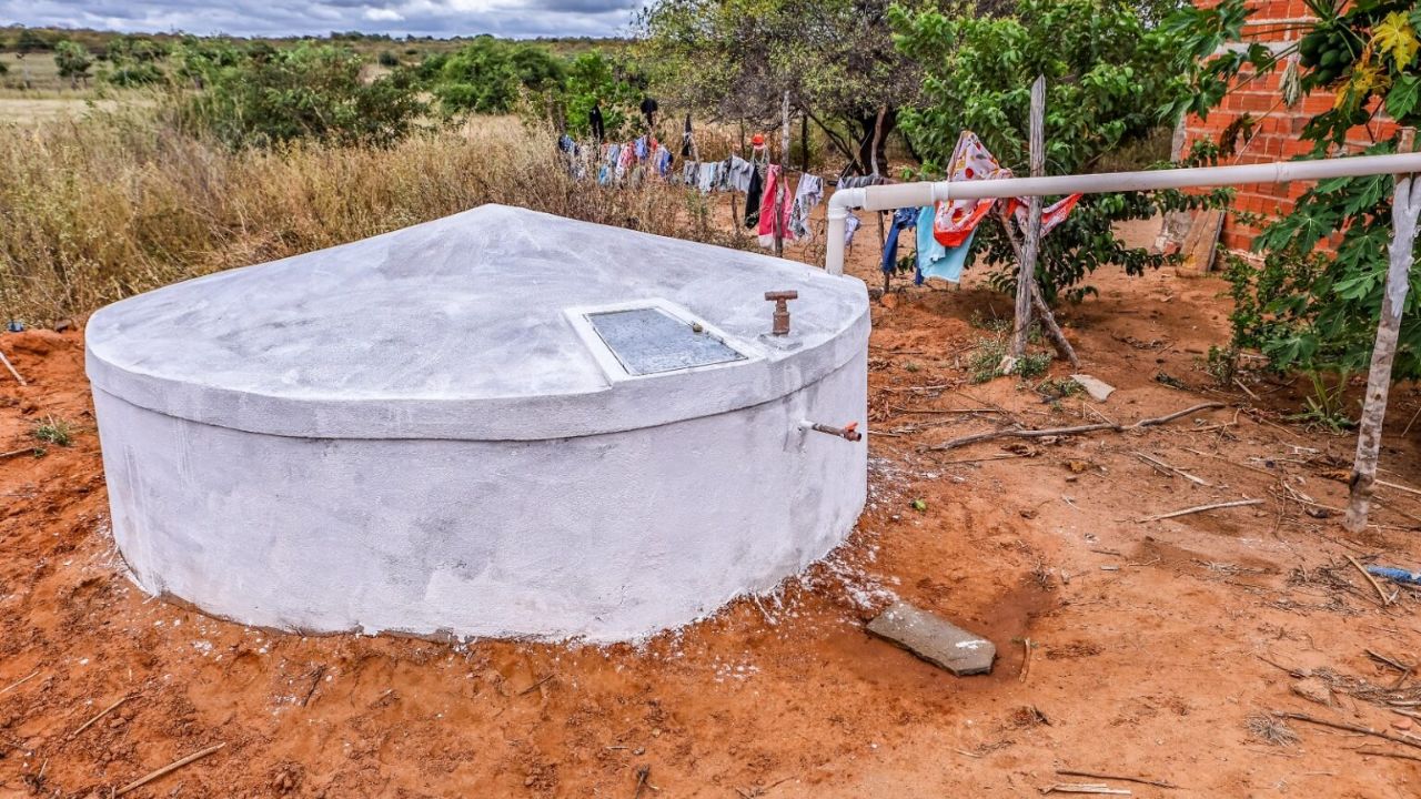 Find out how much it costs to build a well, what types exist, the estimated values, and the requirements to regularize the work.