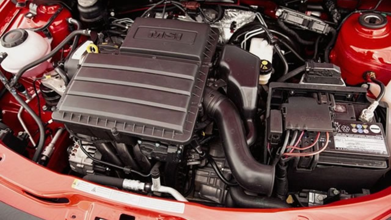 Volkswagen Gol 2022 automático pode ser encontrado por menos de R$ 60 mil e chama atenção pela confiabilidade, manutenção simples e câmbio automático convencional.
