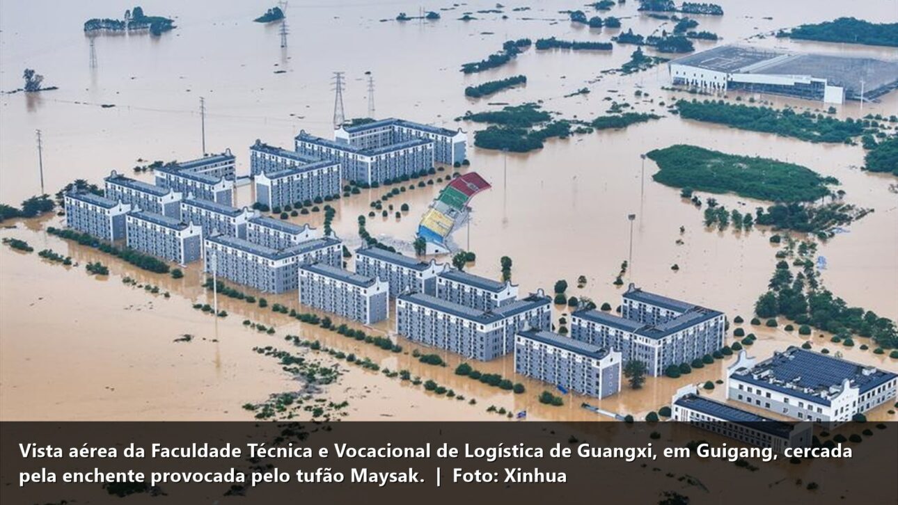 Faculdade de Logistica de Guangxi alagada - Foto Xinhua.jpg