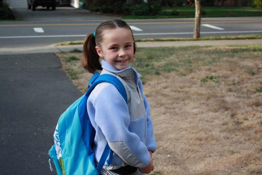 Rachel Beckwith, menina norte-americana que pediu doações para projetos de água limpa no lugar de presentes de aniversário. Imagem: charity: water.