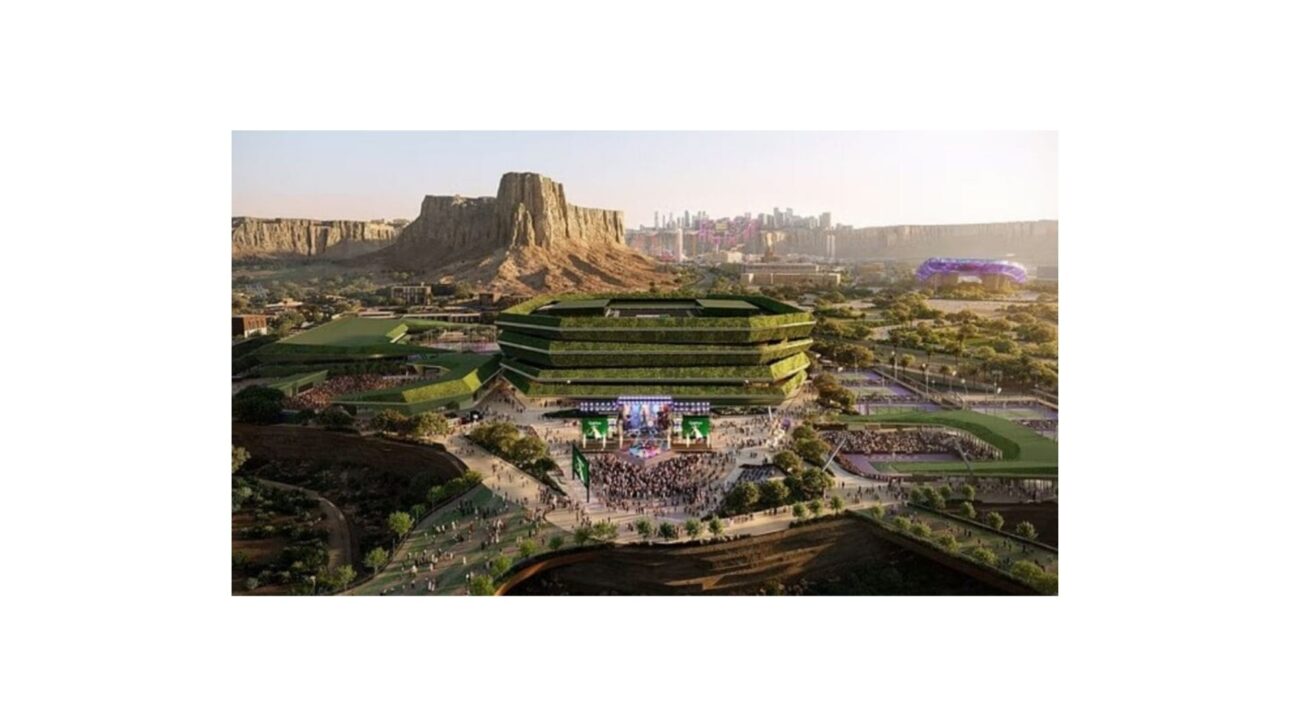 Saudi Arabia designs a tennis arena for 33,000 people in the desert, with a retractable roof court, in a project compared to Wimbledon.