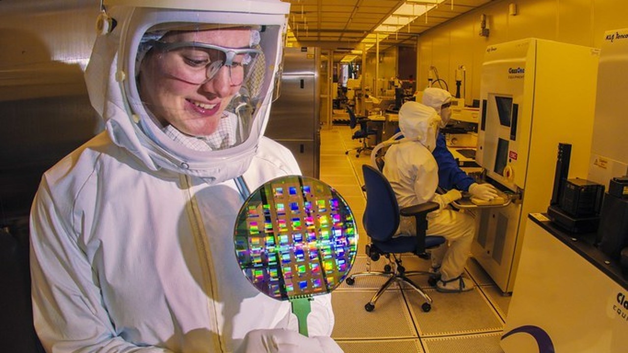 A Micron enterrou US$ 9,3 bilhões numa fábrica em Hiroshima para produzir a memória que alimenta o cérebro da inteligênc